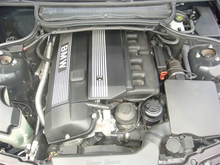 BMW 325Ci Coupe *SOLGT* billede 5