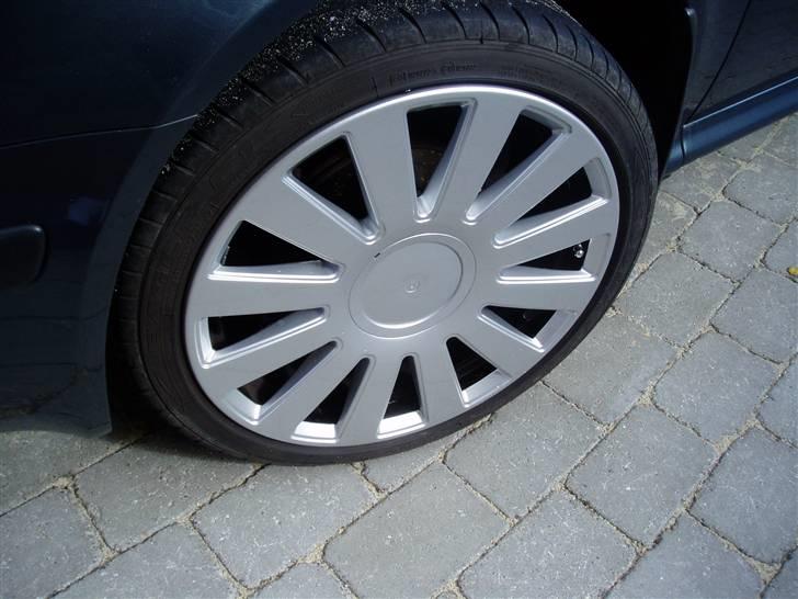 Skoda Octavia 1,6 Ambiente [SOLGT] billede 3