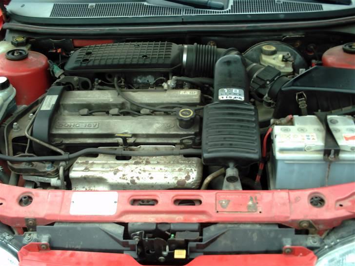 Ford mondeo 1,8 clx solgt billede 11