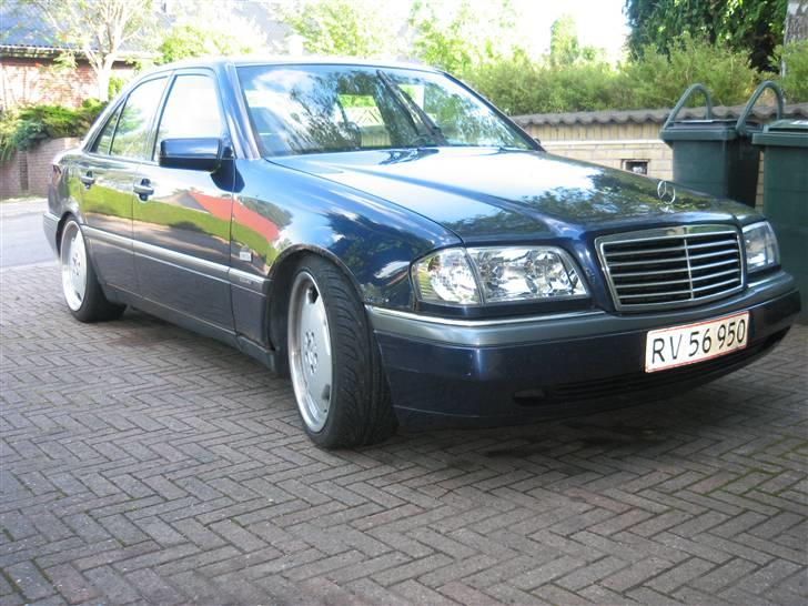 Mercedes Benz C250 diesel SOLGT billede 1