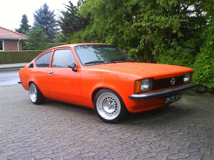 Opel kadett c coupe billede 8