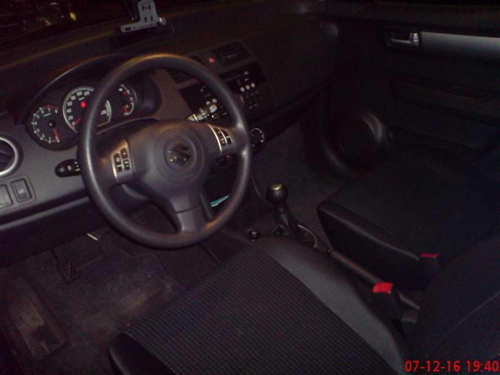 Suzuki Swift [SOLGT] billede 9