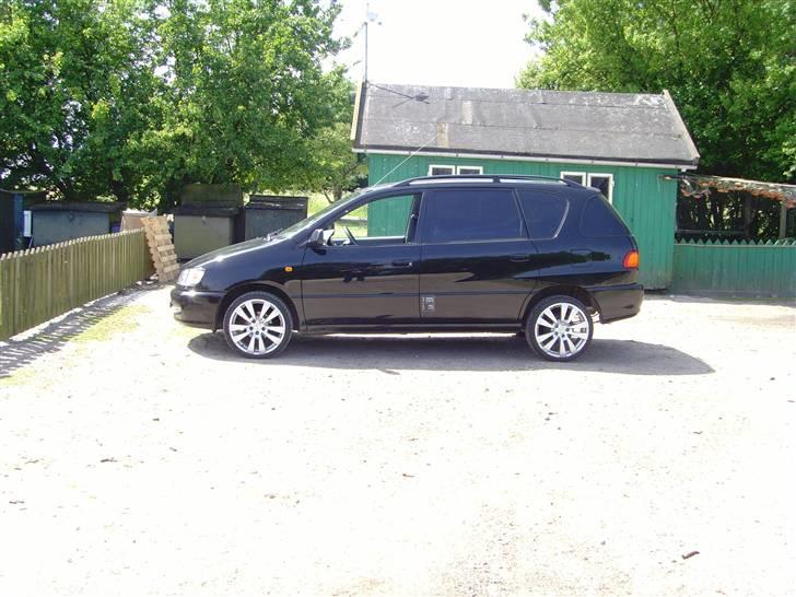 Toyota Sportsvan - Så kom der fælge på billede 6