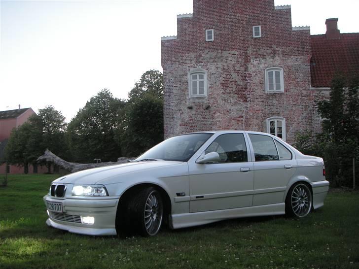 BMW 325i E36 ***solgt*** :-( billede 4