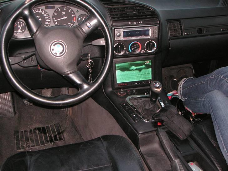 BMW 325i E36 ***solgt*** :-( billede 10