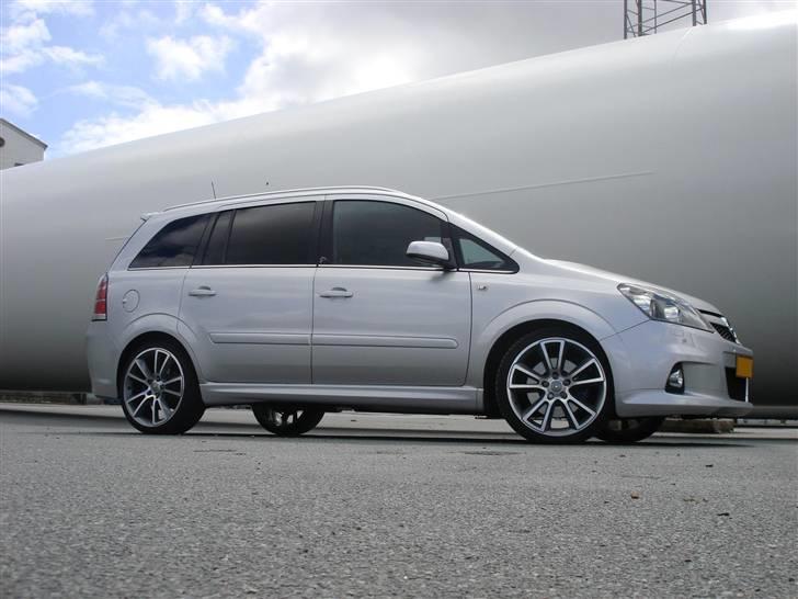 Opel Zafira OPC *solgt* billede 6