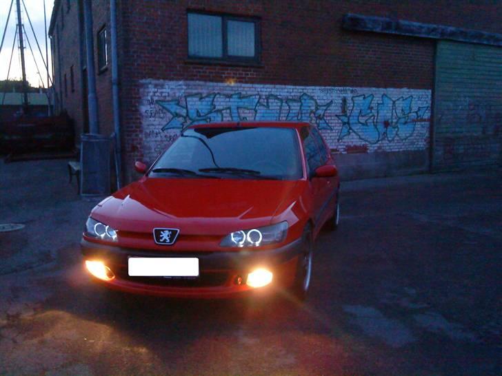 Peugeot 306 ( SOLGT / BYTTET) - her er mine flotte Angel Eyes billede 1