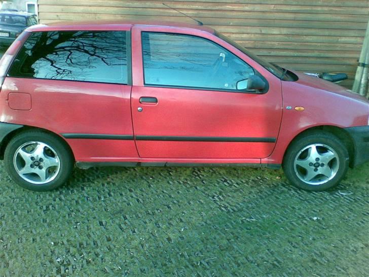 Fiat punto 1.2 75 "solgt" billede 5