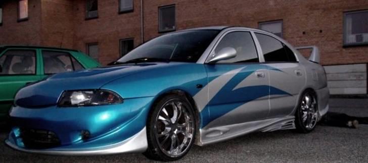 Mitsubishi Carisma - Død.. billede 1