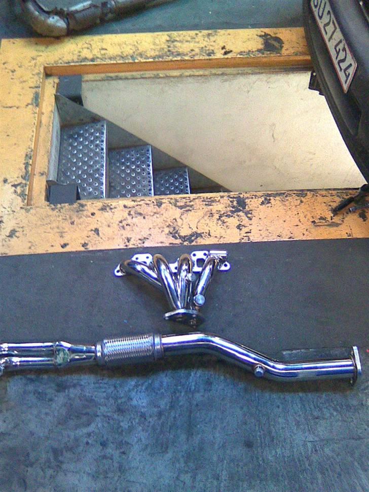 Nissan Almera 2.0GTI solgt billede 9