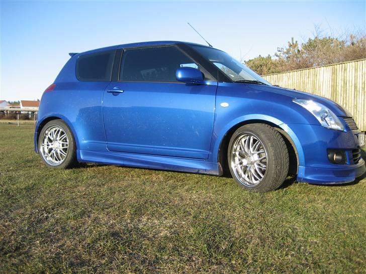 Suzuki Swift Gls ->Solgt<- billede 1