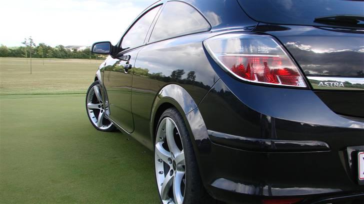 Opel astra h gtc turbo billede 12