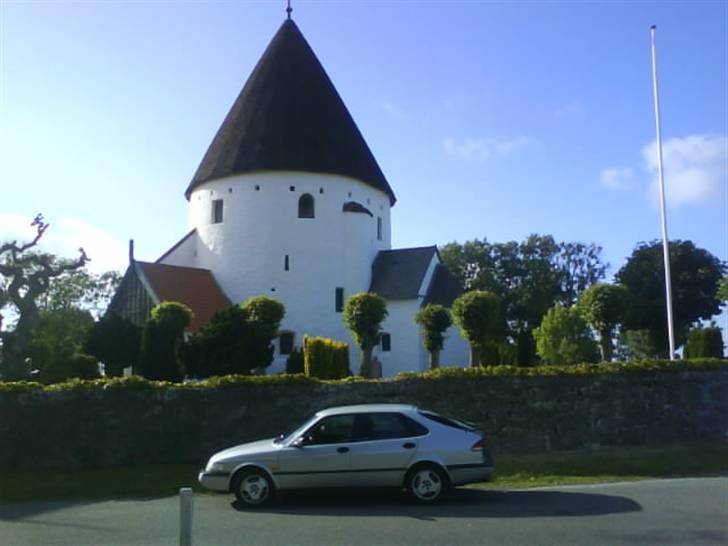 Saab 900 2,0 turbo s - olsker rundkirke på bonholm billede 5
