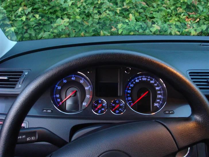 VW Passat Trendline billede 3