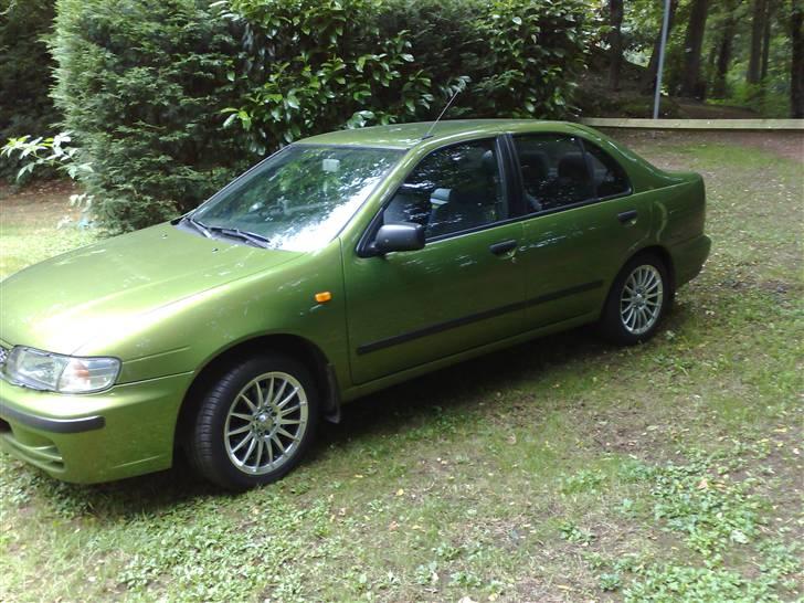 Nissan Almera GX billede 9