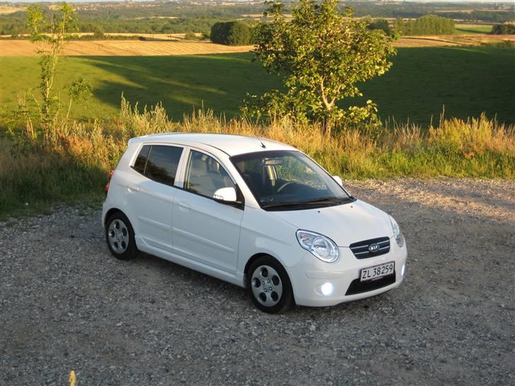 Kia picanto Exclusive hvid  - så fik jeg sat xenon 8000k i forlygter og tågelyger og 35/35mm H&R fejdre på billede 13