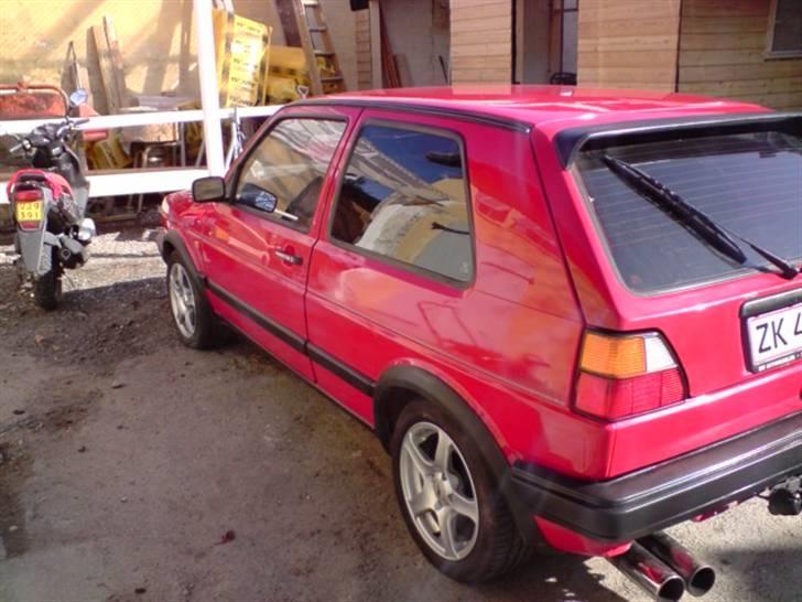 VW Golf II  total skadet - bagfra billede 7