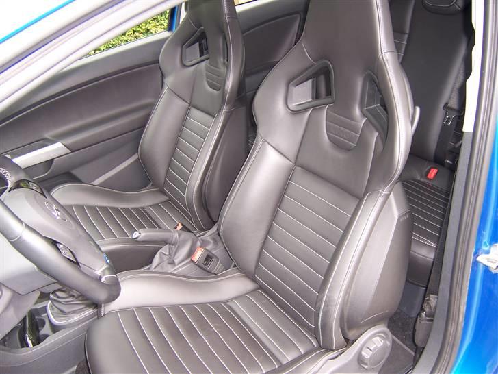 Opel Corsa D OPC (Solgt) - Kanon lækre sæder - især til længere køreture... billede 7