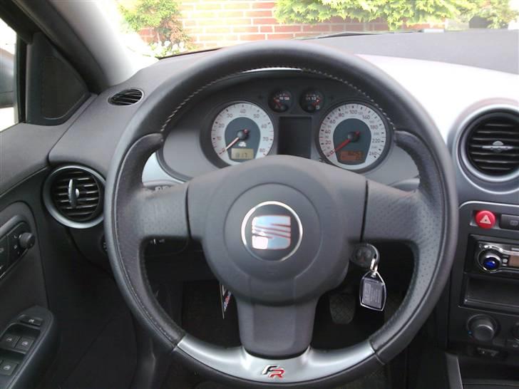 Seat Ibiza 1.8 20vt solgt billede 7