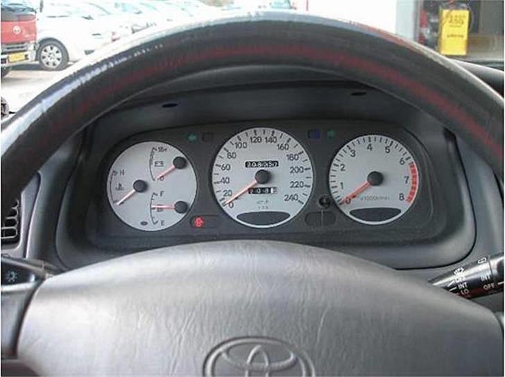 Toyota corolla solgt billede 4