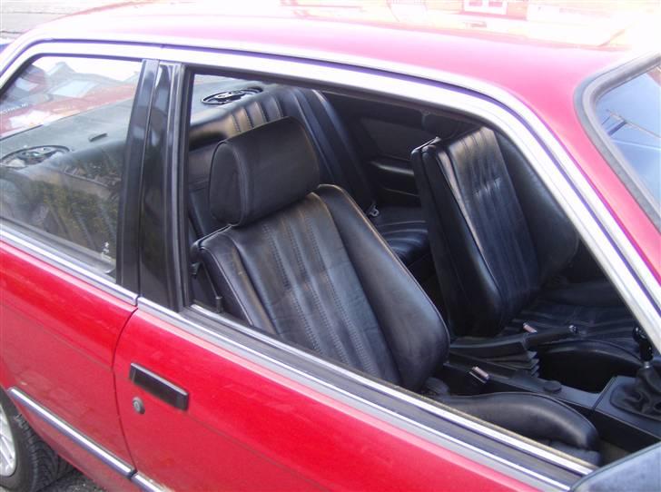 BMW E30 320i billede 3