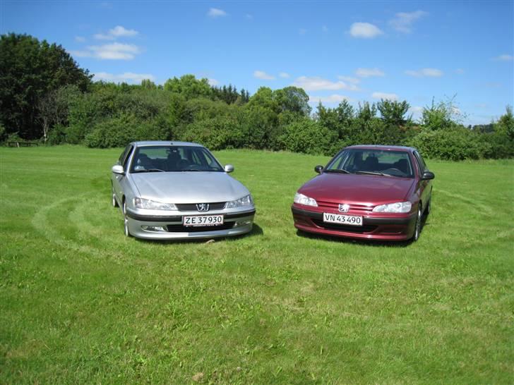 Peugeot 406 2,0 turbo<< SOLGT >> - Her sammen med den gamle. billede 4