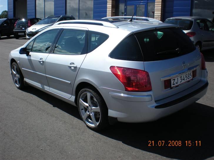 Peugeot 407 2,0 HDI SW SOLGT! billede 2
