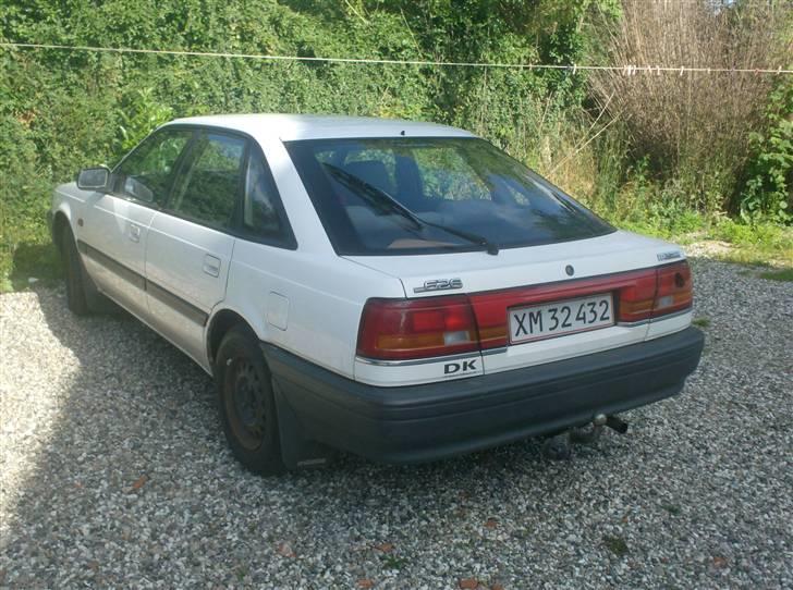 Mazda 626 2,0i solgt billede 3