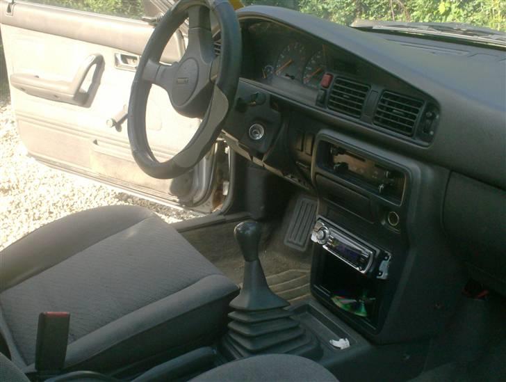 Mazda 626 2,0i solgt billede 6