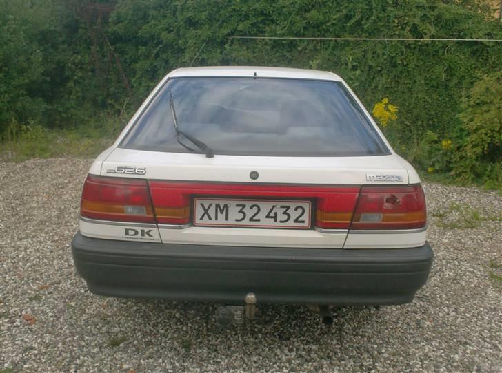 Mazda 626 2,0i solgt billede 11
