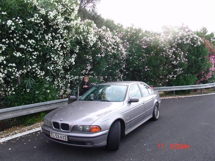 BMW BMW 528i E39 solgt. billede 10