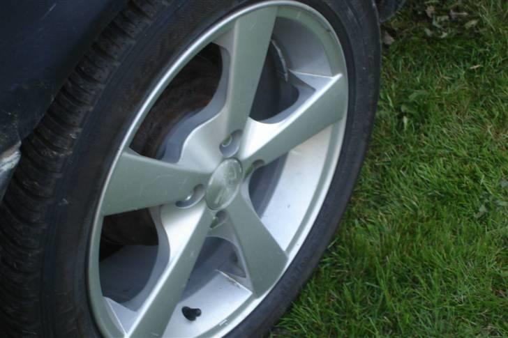 Nissan Sunny "Solgt" billede 12