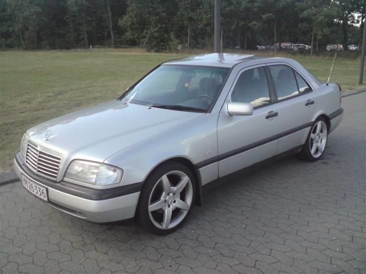 Mercedes Benz W202 C250D  billede 9