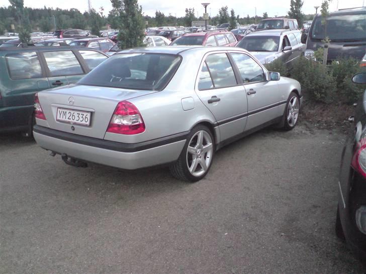 Mercedes Benz W202 C250D  billede 15