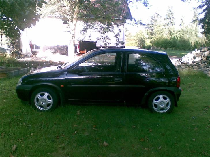 Opel Corsa B X1,5DTL *SKROTTET* billede 4