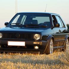 VW Golf 2 Limited