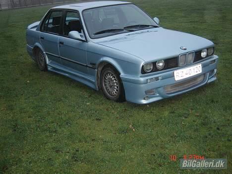 BMW E30 325i billede 6