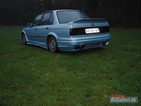 BMW E30 325i billede 9