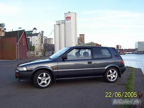 Toyota Corolla 1,3 Solgt billede 9