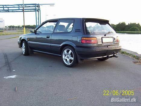 Toyota Corolla 1,3 Solgt billede 10