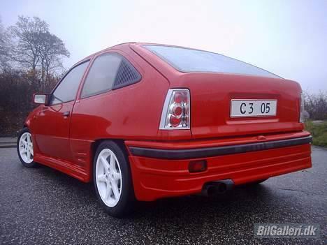 Opel Kadett E SOLGT billede 1