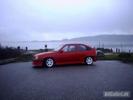 Opel Kadett E SOLGT billede 2