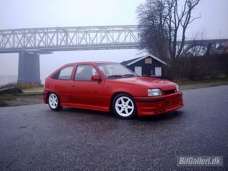 Opel Kadett E SOLGT billede 8