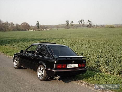 Ford Escort XR3I ¤SOLGT¤ billede 3
