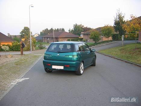 Alfa Romeo 145 billede 9