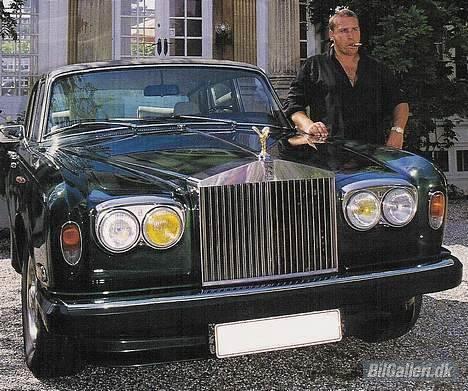 Buick Roadmaster - Min drømmebil. 1976 Rolls Royce Silver shadow II ejet af Thomas Eje. Den er i øvrigt til salg har jeg hørt. Så håber da jeg vinder i Lotto engang i fremtiden. billede 9