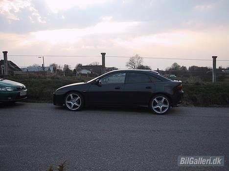 Mazda 323F GT 2,0 V6 billede 1