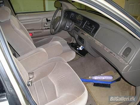 Amerikaner Ford Crown Victoria LX billede 9