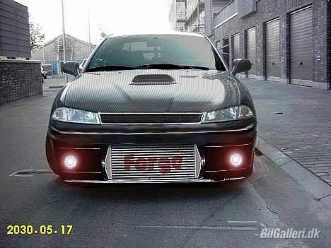 Mitsubishi Carisma 1,8 GDI (Solgt) - Photoshop Billede billede 1