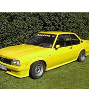 Opel ascona b